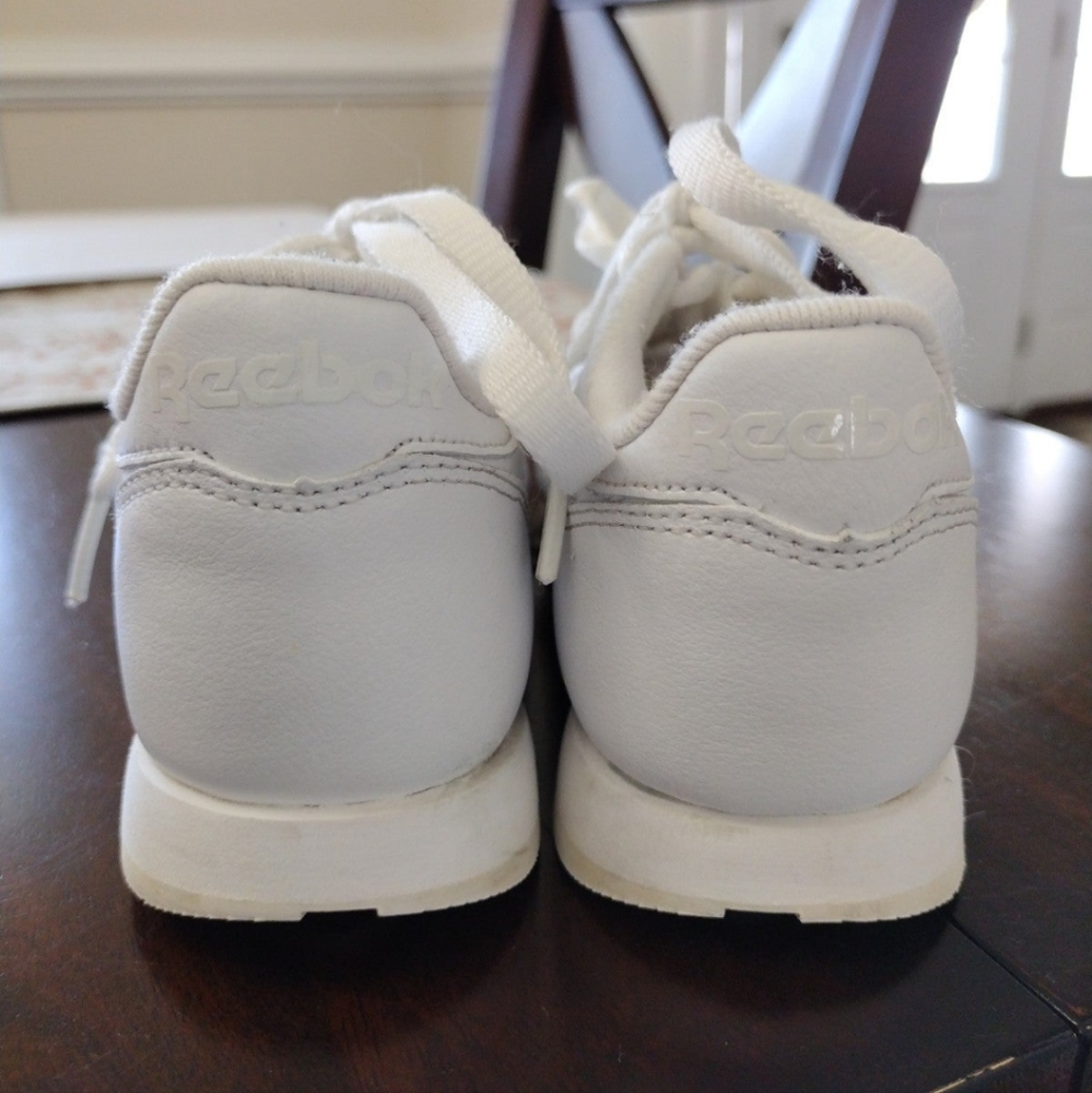 Girls Reeboks - Picture 5 of 5
